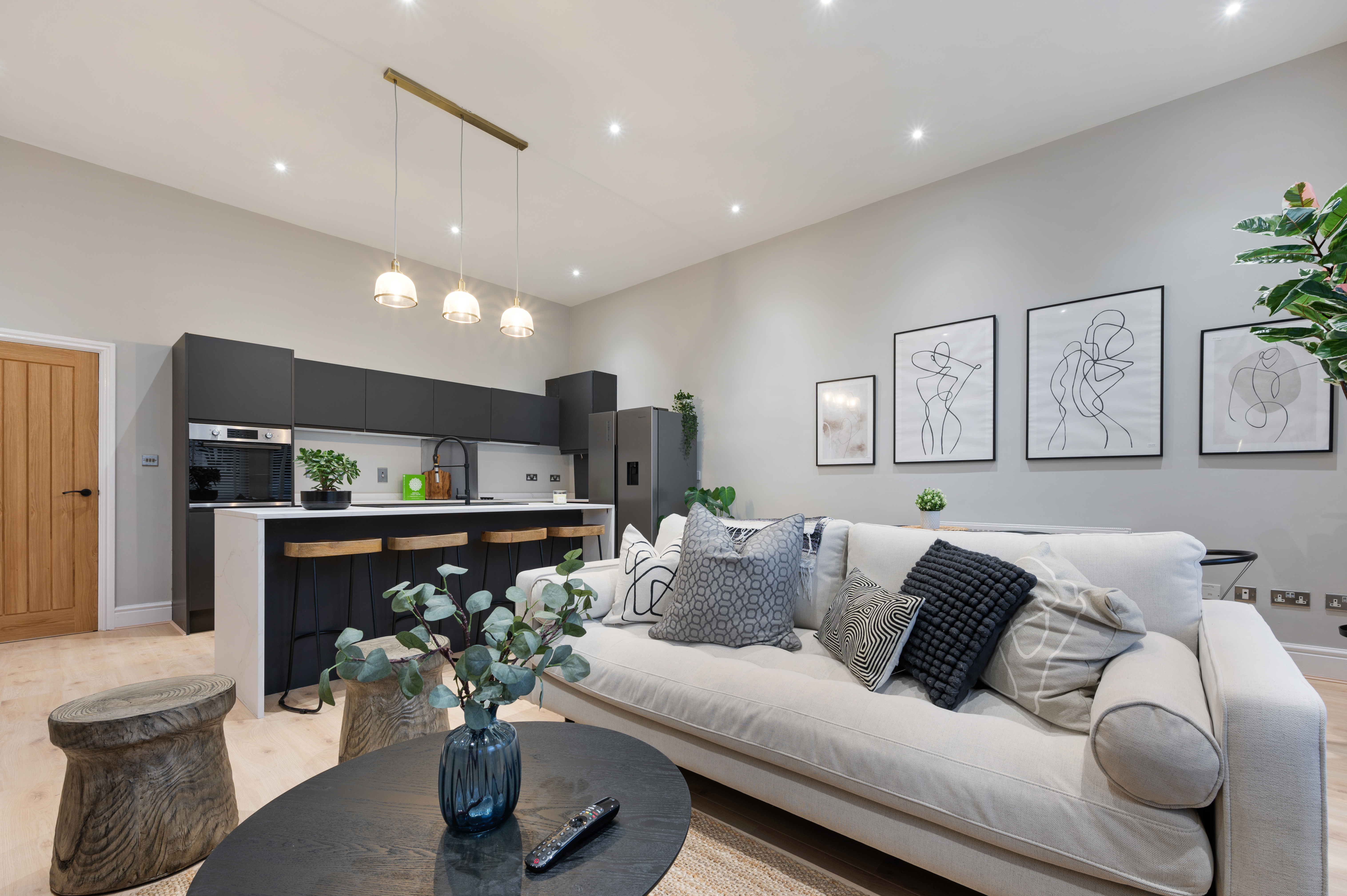 59 Croxteth Road living room after refurbishment